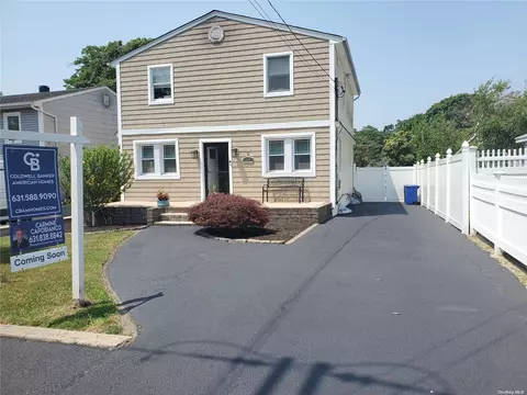 234 Connetquot Ave, East Islip, NY 11730
