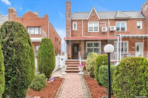 25-29 86th St, East Elmhurst, NY 11369