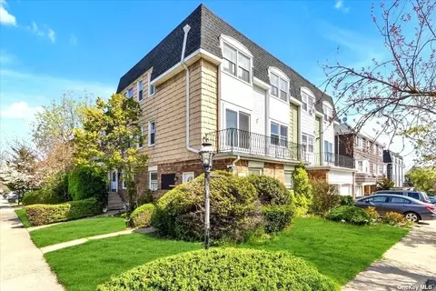 214-03 16 Ave, Bayside, NY 11360