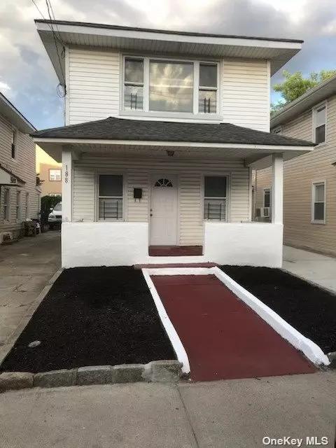 188 Beach 27th St, Far Rockaway, NY 11691