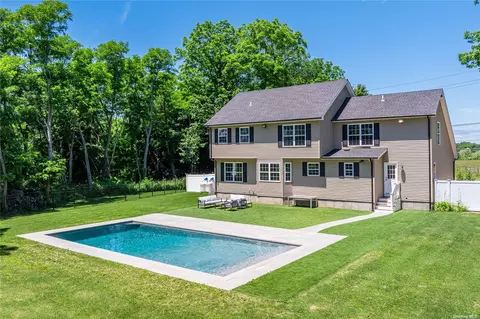 5161 Sound Ave, Aquebogue, NY 11931