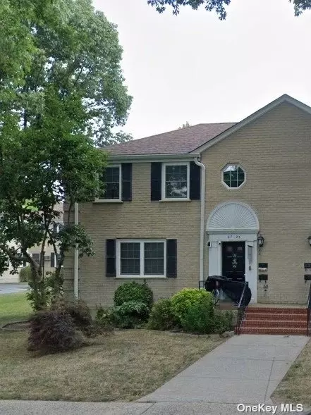 67-25 Springfield Blvd #2ND, Bayside, NY 11364