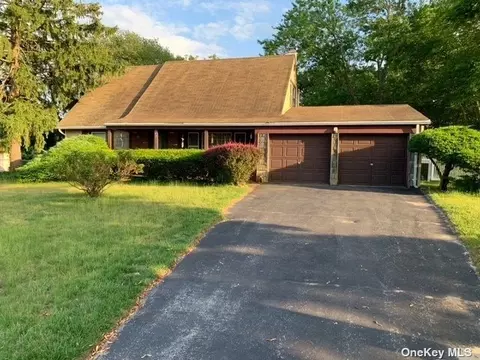 42 Strathmore Village Dr, South Setauket, NY 11720