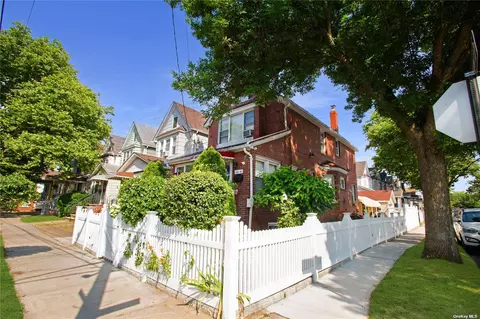 122-19 Linden Blvd, South Ozone Park, NY 11420