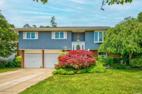 416 Pacific St, Massapequa Park, NY 11762