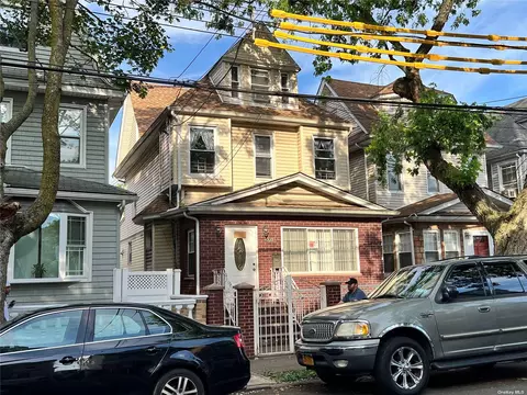 87-15 89th St, Woodhaven, NY 11421