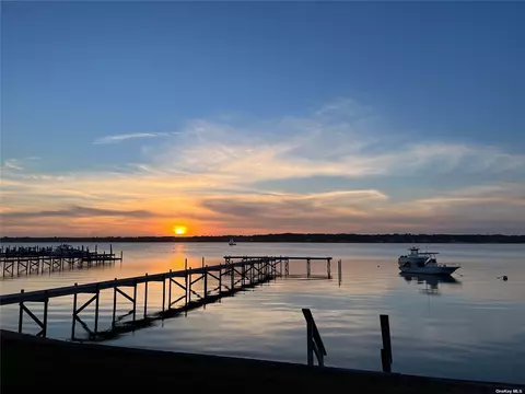 46 Rampasture Rd #12, Hampton Bays, NY 11946