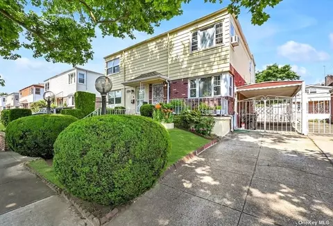 67-49 211 St, Bayside, NY 11364