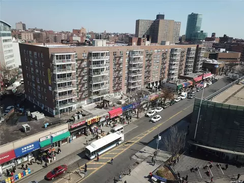 41-25 Kissena Blvd #6M, Flushing, NY 11355