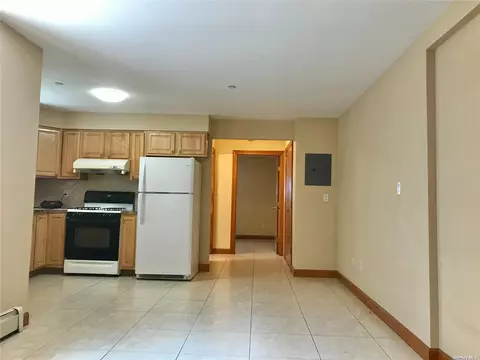 42-28 214th Pl #B2, Bayside, NY 11361