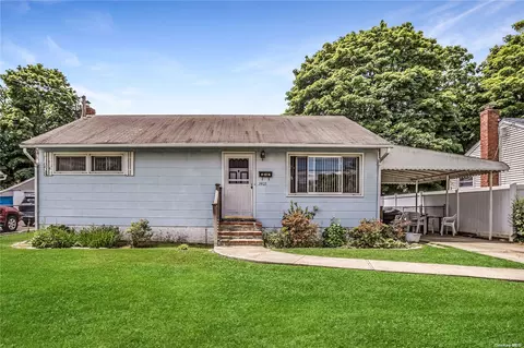 3405 Great Neck Rd, Amityville, NY 11701