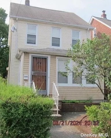 194-26 Murdock Ave, Saint Albans, NY 11412