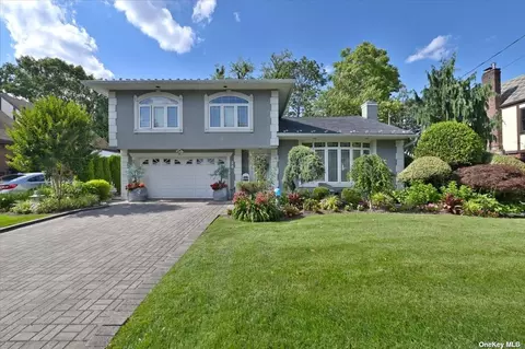 Undisclosed, Malverne, NY 11565