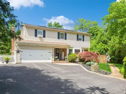 4 Ketchum Ct, East Northport, NY 11731