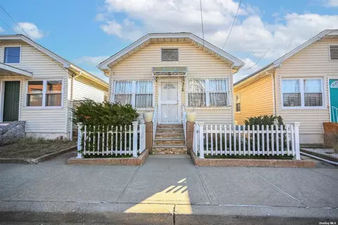 316 Beach 74th St, Arverne, NY 11692