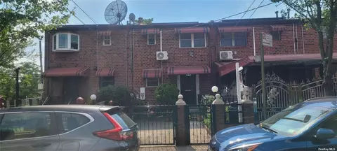 416 Hendrix St, Brooklyn, NY 11207