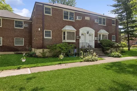249-52 60th Ave #371, Little Neck, NY 11362