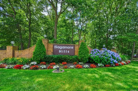 152 Cambridge Dr #152, Port Jefferson Station, NY 11776
