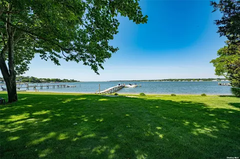 30 Rampasture Rd #D, Hampton Bays, NY 11946 - Movoto