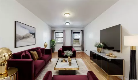 118-66 Metropolitan Ave #4N, Kew Gardens, NY 11415