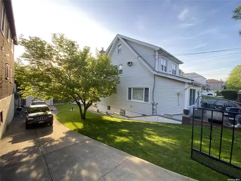 1621 Ohm Ave, Bronx, NY 10465