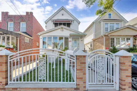 130-22 118th St, South Ozone Park, NY 11420