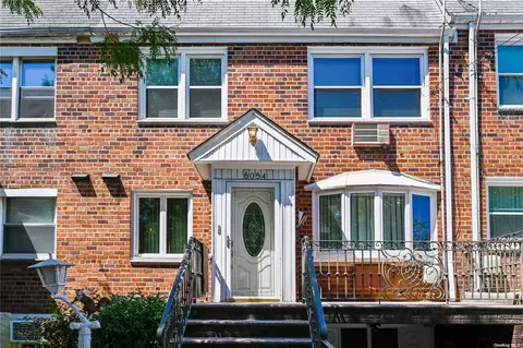 60-54 75th St, Middle Village, NY 11379