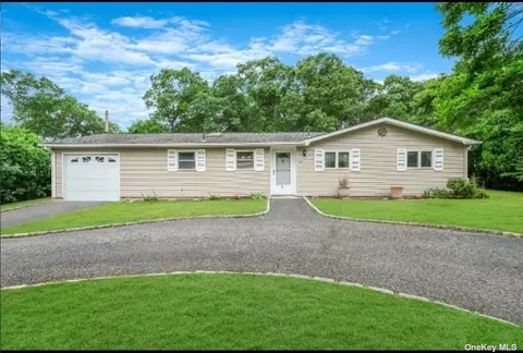 196 Van Buren St, Mastic, NY 11950