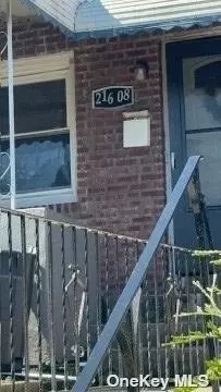 216-08 115th Ter, Cambria Heights, NY 11411