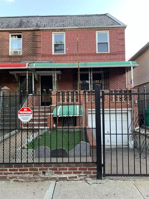 42-42 Gleane St, Elmhurst, NY 11373