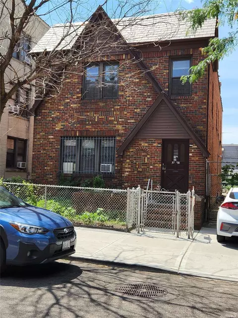 37-58 64th St, Woodside, NY 11377
