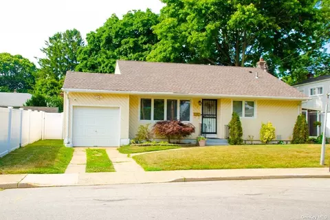 562 Champlain Ave, West Hempstead, NY 11552