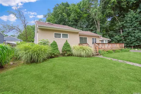24 Woodruff, Huntington, NY 11743
