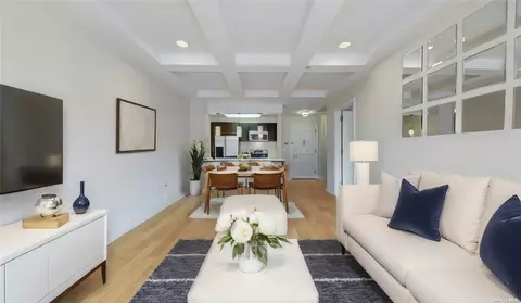 64-05 Yellowstone Blvd #212, Forest Hills, NY 11375