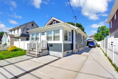 9 Rosedale Ave, Freeport, NY 11520