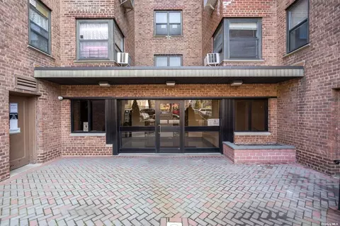 32-25 90 St #410, East Elmhurst, NY 11369