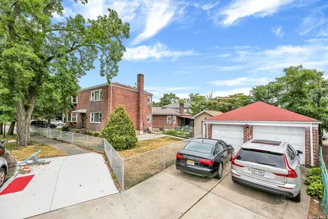 186-05 140th Ave, Springfield Gardens, NY 11413