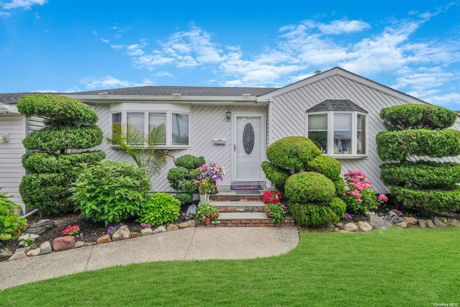 132 Verona Pkwy  