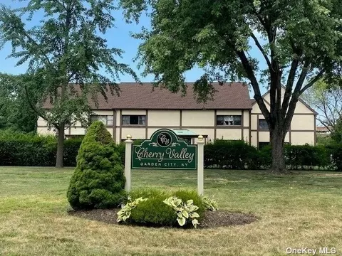 119 Fifteenth St #G-2, Garden City, NY 11530