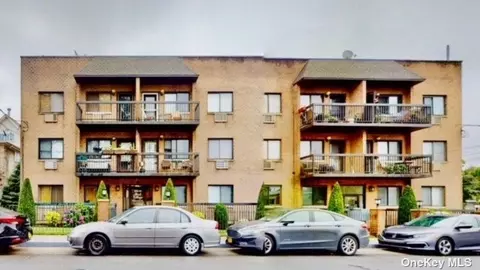 150-41 Centreville St #1A, Ozone Park, NY 11417
