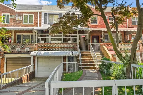 2257 E 29th St, Brooklyn, NY 11229