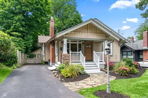 85 Willow Ave, Huntington, NY 11743