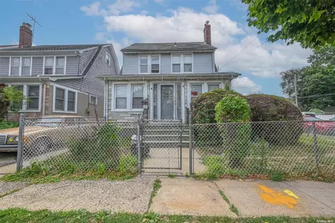 208-02 100th Ave, Queens Village, NY 11429