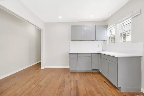 130-16 127th St, South Ozone Park, NY 11420