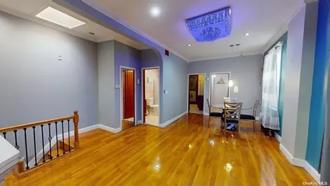 104-16 Otis Ave, Corona, NY 11368