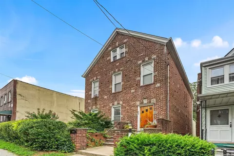 3345 Barker Ave, Bronx, NY 10467