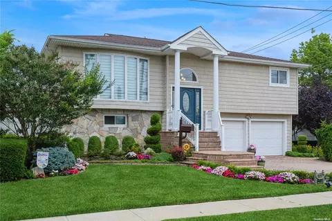 927 Judith Pl, Baldwin, NY 11510