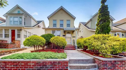 91-17 71st Rd, Forest Hills, NY 11375