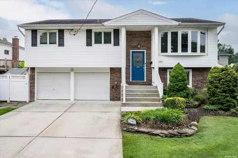 130 Massachusetts, Massapequa, NY 11758