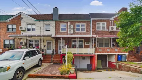 89-84 220th St, Queens Village, NY 11427